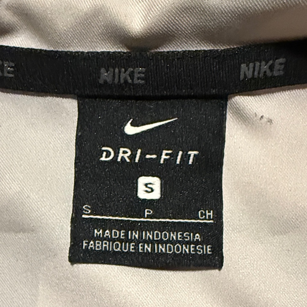 Nike Dri-FIT Jacket in Tan with Black Accents - Picture 2 of 8